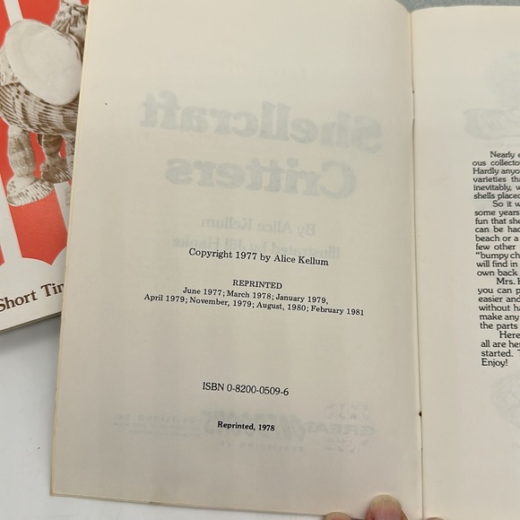 Craft Lot-Shell Craft Creations & Critters 1977 & 1981 & Two Other Books - Picture 9 of 17